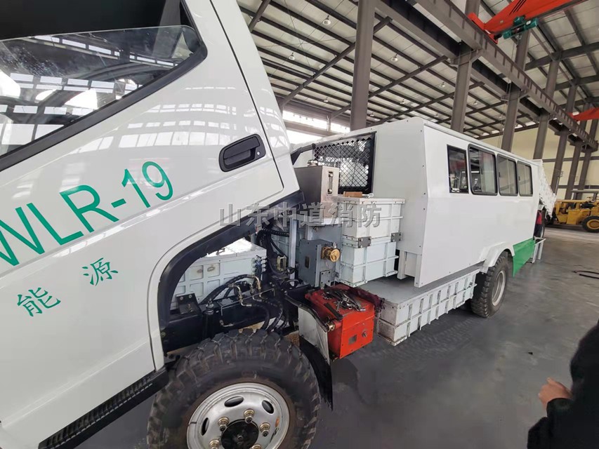 山西矿用无轨胶轮车水基型自动防灭火系统的定位分析